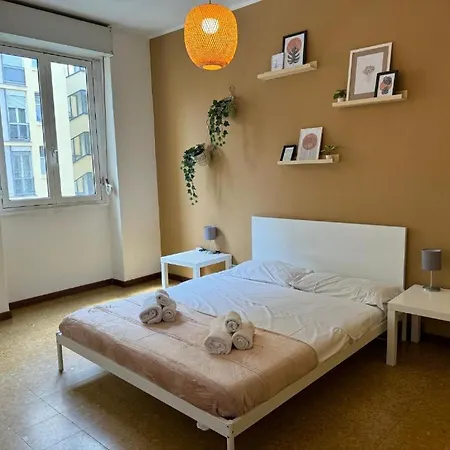 Family 15 Min From Center And Airport Apartment