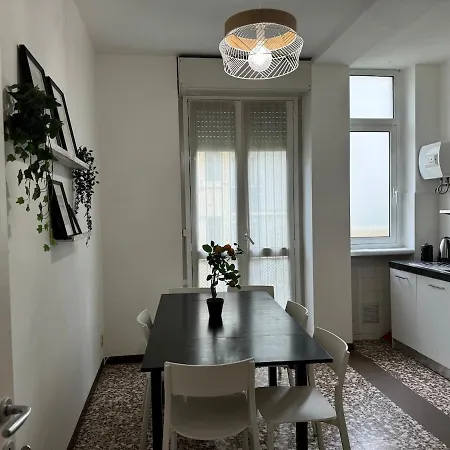 Apartment Family 15 Min From Center And Airport